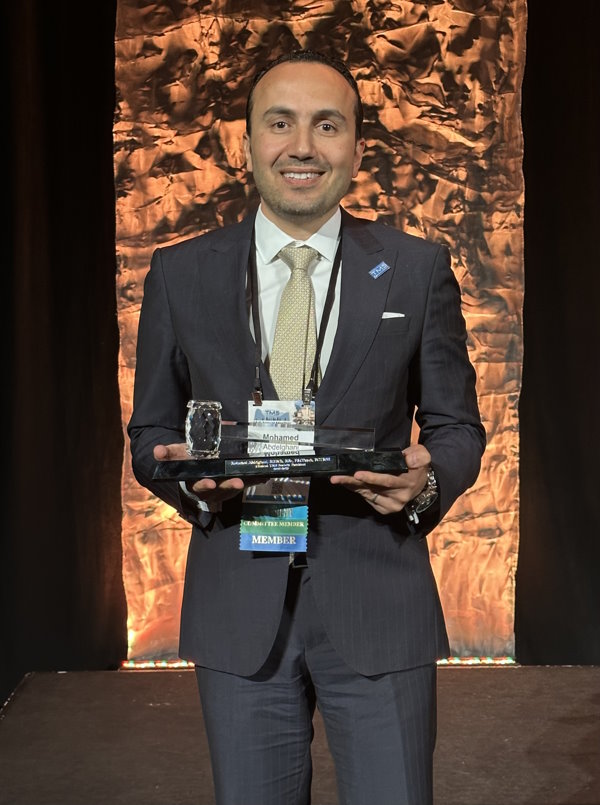 In keeping with tradition, the society presented Dr Abdelghani with a gavel as a token of appreciation to mark the end of his tenure as president